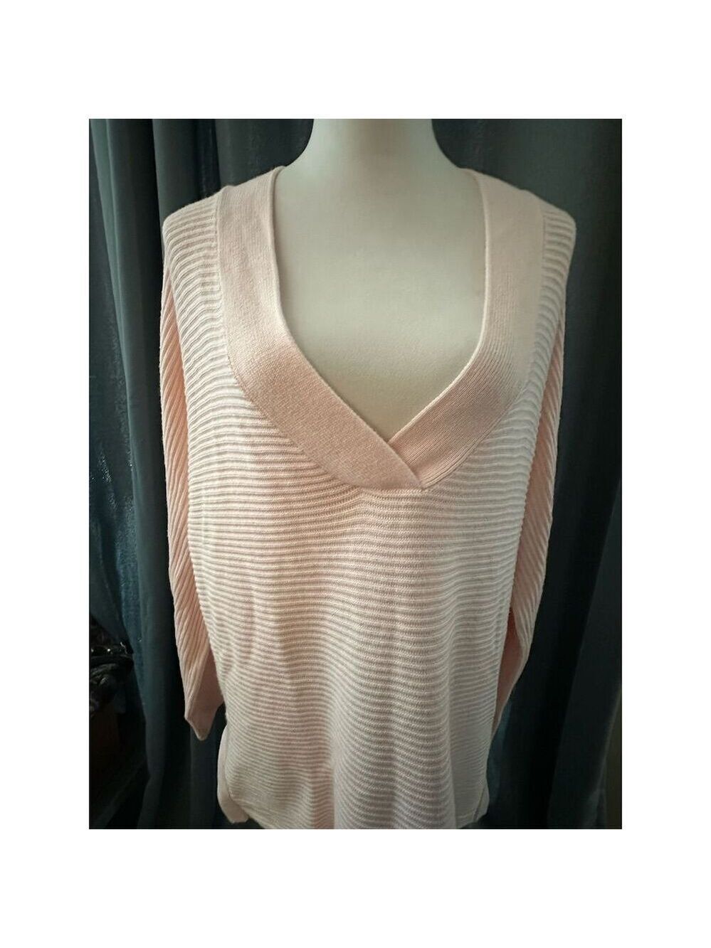 Haven Women's XL Pink Oversized V-Neck Knit Sweater Pullover